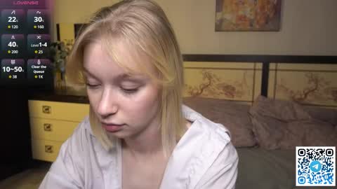 Ann online show from December 2025 07:21:02 PM