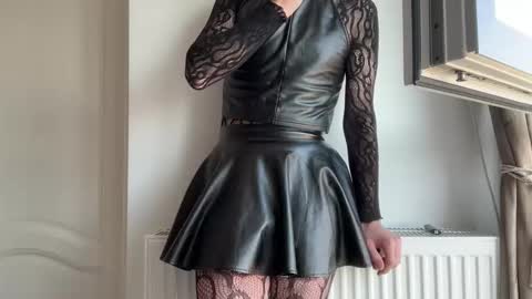 Snapshot of liferacw chatting on March 2026 10:52:01 AM SofieXxxDoll online show from March 2026 10:52:01 AM