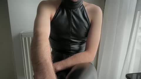 Snapshot of liferacw chatting on April 2026 10:00:01 AM SofieXxxDoll online show from April 2026 10:00:01 AM