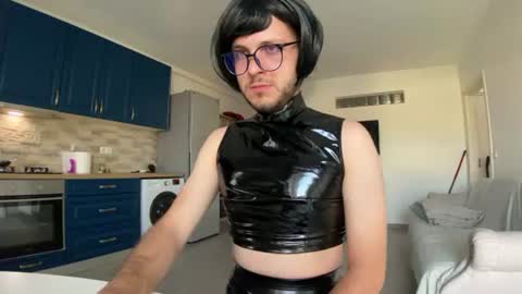 Snapshot of liferacw chatting on June 2026 04:09:01 PM SofieXxxDoll online show from June 2026 04:09:01 PM