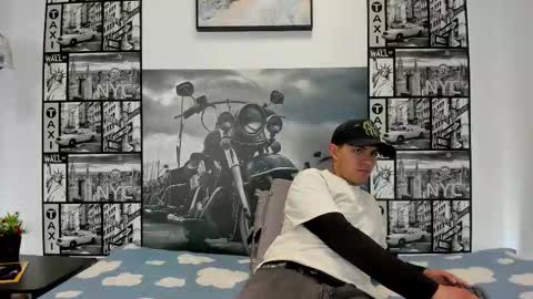 Snapshot of light_haze475096 chatting on October 2025 03:34:02 PM light_haze475096 online show from October 2025 03:34:02 PM