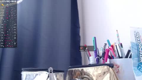 Snapshot of light_lunaa chatting on February 2025 07:23:01 AM light_lunaa online show from February 2025 07:23:01 AM