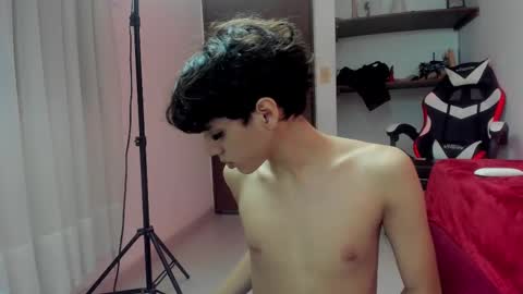 Snapshot of lightboy0 chatting on September 2025 02:22:02 PM lightboy0 online show from September 2025 02:22:02 PM