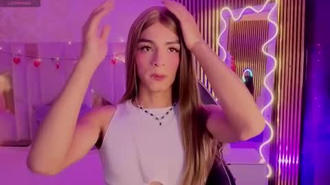 LIHIAN online show from February 2026 03:22:01 AM