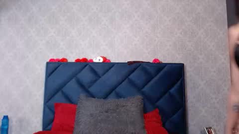 Snapshot of liia_tomson chatting on March 2026 07:00:02 PM lia online show from March 2026 07:00:02 PM