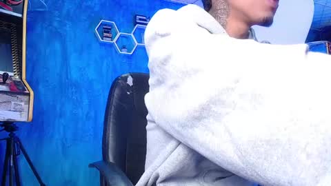 Daniel online show from December 2024 12:24:01 PM