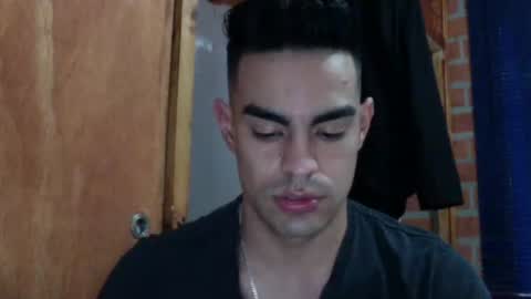 liiam online show from October 2025 09:53:02 PM