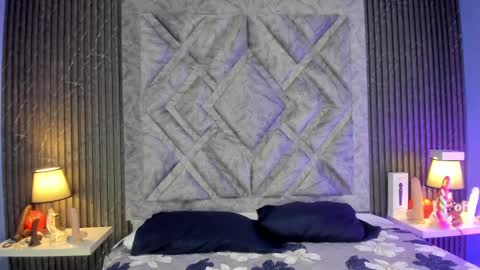         online show from January 2025 11:41:01 AM