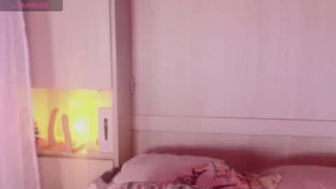         online show from February 2025 11:44:02 AM