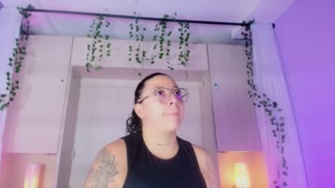         online show from September 2025 11:44:02 AM