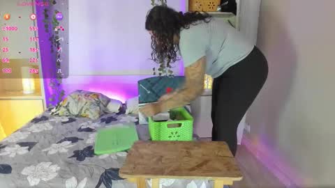         online show from November 2025 11:36:02 AM