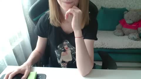 Snapshot of liissax chatting on May 2026 11:08:02 AM Liissax online show from May 2026 11:08:02 AM
