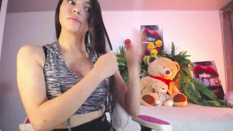 Snapshot of lika_little3 chatting on April 2026 12:19:01 AM Liika online show from April 2026 12:19:01 AM