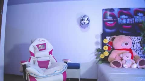 Snapshot of lika_little3 chatting on June 2026 12:58:02 AM Liika online show from June 2026 12:58:02 AM
