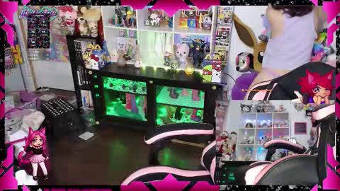 Snapshot of likemyashe chatting on February 2026 07:28:02 AM LikeMyAshe online show from February 2026 07:28:02 AM