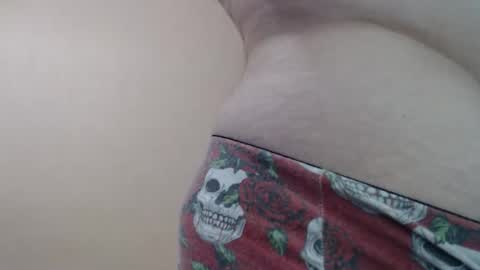 Snapshot of likwidator84 chatting on March 2026 12:26:01 AM Maximus online show from March 2026 12:26:01 AM