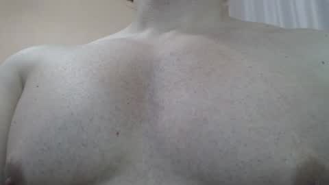 Snapshot of likwidator84 chatting on April 2026 12:17:02 PM Maximus online show from April 2026 12:17:02 PM