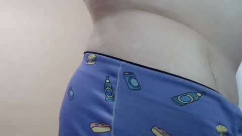 Snapshot of likwidator84 chatting on April 2026 01:36:01 AM Maximus online show from April 2026 01:36:01 AM