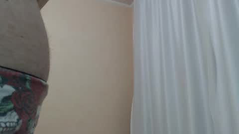 Snapshot of likwidator84 chatting on April 2026 11:32:01 PM Maximus online show from April 2026 11:32:01 PM