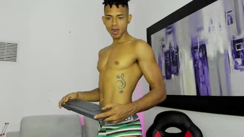 Snapshot of lil___king chatting on April 2026 03:08:01 PM Lil KIng online show from April 2026 03:08:01 PM