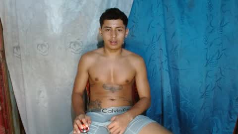 lil_condor_baby online show from October 2025 01:24:02 AM