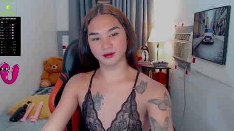 LILY online show from January 2025 01:56:01 PM