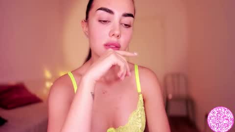 Gabriela online show from March 2025 07:36:01 AM