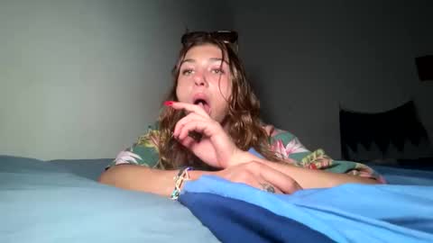 Snapshot of lil_luca chatting on June 2026 03:03:01 PM lil_luca online show from June 2026 03:03:01 PM