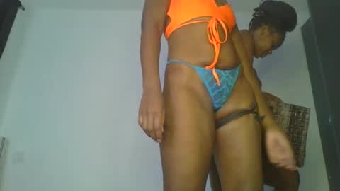 lil_meg online show from February 2026 12:09:01 AM