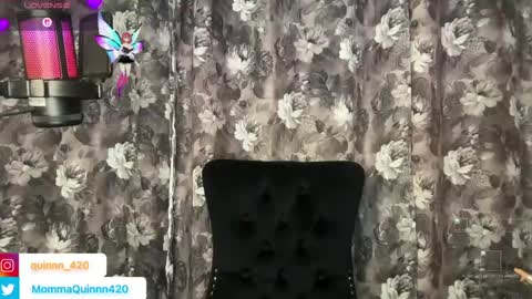 MOMMA LUV online show from November 2025 08:13:01 AM