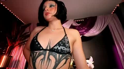 Snapshot of lil_morgan chatting on April 2026 09:09:02 PM Morgan online show from April 2026 09:09:02 PM