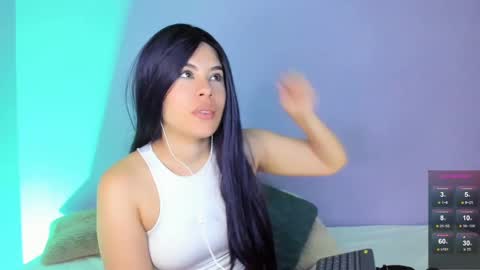 Lola online show from February 2025 05:23:02 AM