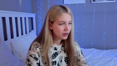 Emma online show from January 2026 09:03:02 AM