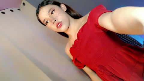 lil_trixxy online show from July 2026 02:18:01 AM