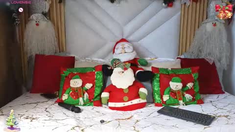 lila_min online show from November 2025 02:16:01 PM