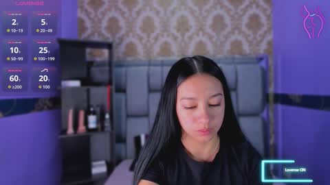 L I L A online show from September 2025 12:38:02 PM