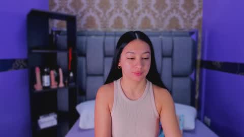 L I L A online show from October 2025 12:49:02 PM