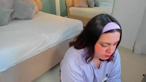 Snapshot of lila_sky_ chatting on April 2026 01:46:02 PM Lila online show from April 2026 01:46:02 PM