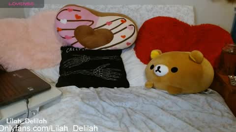 Snapshot of lilah_delilah chatting on April 2026 04:15:01 AM Lilah Delilah online show from April 2026 04:15:01 AM