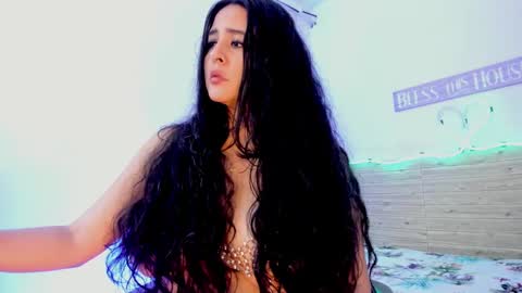 Snapshot of lilah_sweet chatting on March 2025 07:15:02 PM Lilah Sweet online show from March 2025 07:15:02 PM