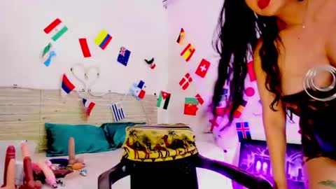 Snapshot of lilah_sweet chatting on July 2026 01:26:01 PM Lilah Sweet online show from July 2026 01:26:01 PM