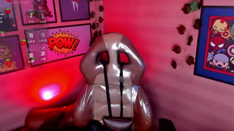 Snapshot of lilameow222 chatting on April 2026 02:04:01 PM Lila online show from April 2026 02:04:01 PM