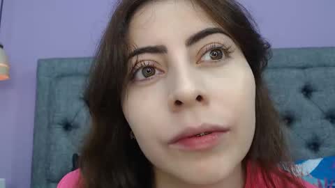 Lilasuni online show from December 2024 02:33:01 PM