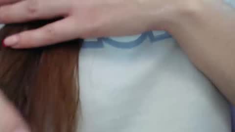 Lilasuni online show from December 2025 04:11:01 PM