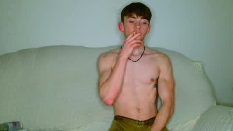 Snapshot of lilbearxxxx chatting on April 2026 01:28:01 AM lilbearxxxx online show from April 2026 01:28:01 AM