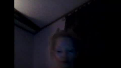 Snapshot of lilbit4u chatting on December 2024 08:00:02 AM lilbit4u online show from December 2024 08:00:02 AM