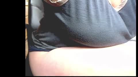 Snapshot of lilchloelove chatting on September 2025 05:02:02 PM lilchloelove online show from September 2025 05:02:02 PM