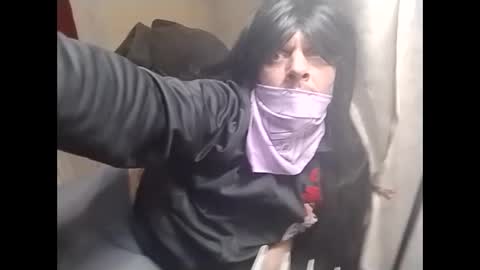 Snapshot of lilcockinhand chatting on December 2024 12:16:02 PM Lilcockinhand online show from December 2024 12:16:02 PM