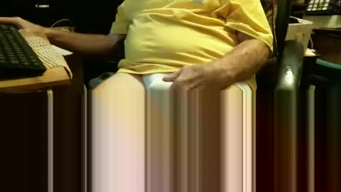 Snapshot of lile_luvit chatting on January 2025 10:06:01 PM Sasquatch online show from January 2025 10:06:01 PM