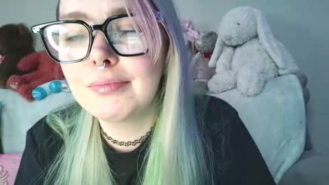 emily ryanson online show from February 2026 10:25:02 PM